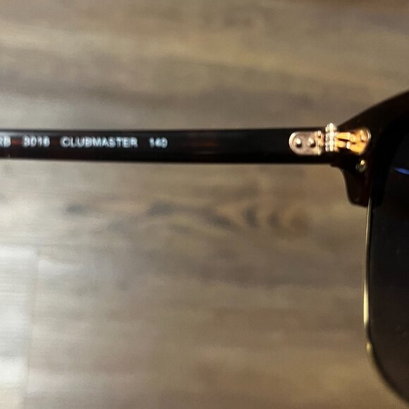 Ray-Ban Clubmaster Sunglasses - Tortoise On Gold - like new ray bans 49-21 - Picture 7 of 8
